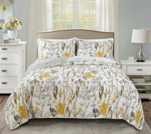 Bedspreads & Sets |   Adalia Quilt 3-Piece Full/Queen Quilt Set By Bedspreads & Sets Bedspreads & Sets