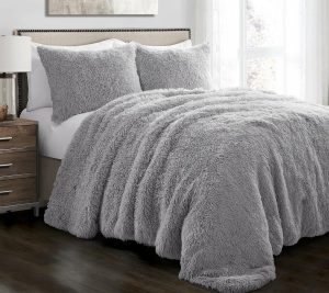 Bedspreads & Sets |   Emma Faux Fur 3-Piece Full/Queen Comforter Setby Bedspreads & Sets Bedspreads & Sets