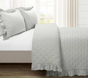 Bedspreads & Sets |   Reyna Ruffle Reversible Quilt 3Pc Se T F/Q Bedspreads & Sets Bedspreads & Sets