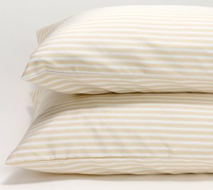 Clearance |   "As Is" 400Tc 100% Cotton Wrinkle Defense Pillowcases Clearance Blue Medallion