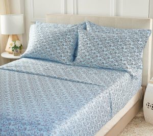 Clearance |   "As Is"  Blend Sheet Set W/ Extra Cases Clearance Blue Floral