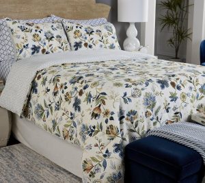 Clearance |   "As Is"  Jacobean Floral Comforter Set – King Bedspreads & Sets Bedspreads & Sets