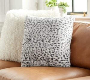 Clearance |   Berkshire 18" Luxe Velvetsoft Decorative Pillow Clearance Cheetah