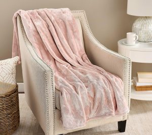 Throws & Blankets |   Berkshire 60X70 Shine Velvetsoft Throw In Gift Box Throws & Blankets Blush