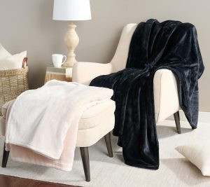 Throws & Blankets |   Berkshire Set Of 2 Ultra Supreme Velvetsoft 60X70 Throws Throws & Blankets Black/Cream