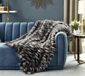 Throws & Blankets |   Zakaria Dark Grey 50"X60" Faux Feather Fur Throw Throws & Blankets Throws & Blankets