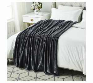 Throws & Blankets |   Akamu Throw Blanket Dark Grey Polyester Throws & Blankets Blush