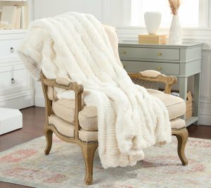 Throws & Blankets |   Bff Collection Oversized Slouched Faux Fur Throw Throws & Blankets Ivory