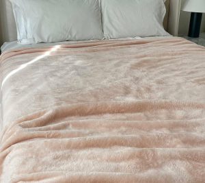 Throws & Blankets |   Softest Plush King Blanket Throws & Blankets Pink